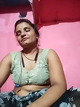 Snapshot of Cut_rani64 chatting on July 10, 9:01 am Cut rani64 online show from July 10, 9:01 am