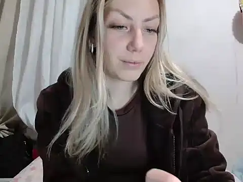 Snapshot of Alana_sc chatting on June 21, 5:04 pm Alana sc online show from June 21, 5:04 pm