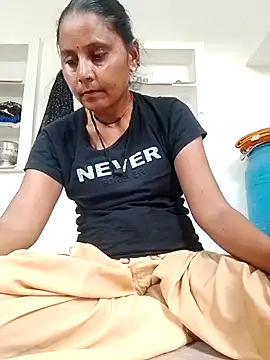 Snapshot of Karishna_hot chatting on July 14, 2:05 am Karishna hot online show from July 14, 2:05 am