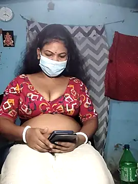 Snapshot of Mis-maya chatting on July 6, 2:52 am Mis-maya online show from July 6, 2:52 am