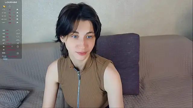Snapshot of Carolina_Lu chatting on June 7, 4:38 am Carolina Lu online show from June 7, 4:38 am