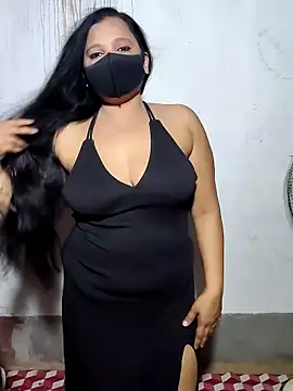 Snapshot of Lusty_mussty chatting on June 18, 4:55 pm Lusty mussty online show from June 18, 4:55 pm