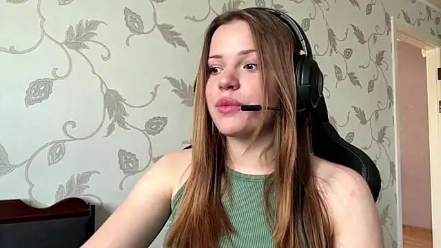 Eva Memphis online show from June 11, 12:58 pm