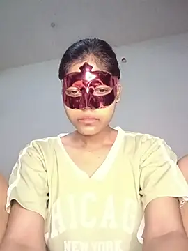 Snapshot of aapki_priya chatting on July 18, 4:05 am aapki priya online show from July 18, 4:05 am