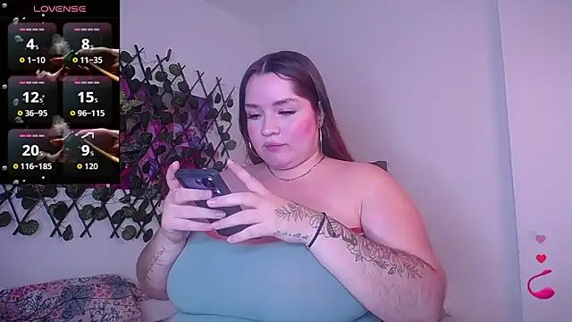 Snapshot of Devora_willyams chatting on June 18, 7:40 pm Devora willyams online show from June 18, 7:40 pm