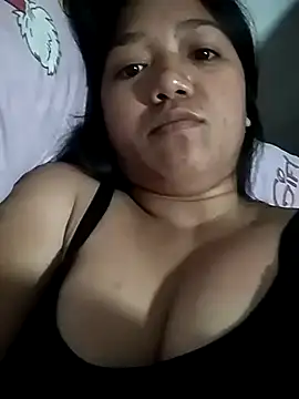 Snapshot of ruffameaxxx chatting on June 9, 2:17 pm ruffameaxxx online show from June 9, 2:17 pm