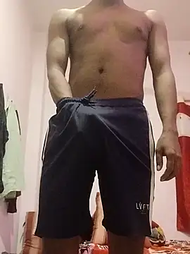 Snapshot of Daddsuroj69 chatting on July 14, 2:38 am Daddsuroj69 online show from July 14, 2:38 am