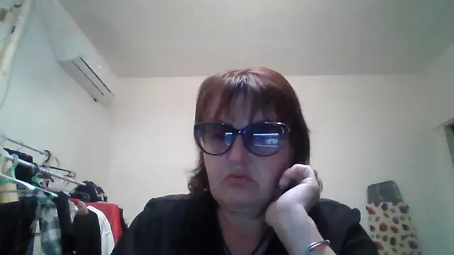 Snapshot of ErikaXShine chatting on July 23, 7:12 pm ErikaXShine online show from July 23, 7:12 pm