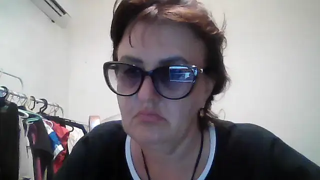 Snapshot of ErikaXShine chatting on July 28, 7:15 pm ErikaXShine online show from July 28, 7:15 pm