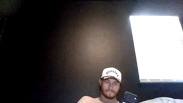 Snapshot of Mikecloudyhawk chatting on July 18, 7:17 pm Mikecloudyhawk online show from July 18, 7:17 pm