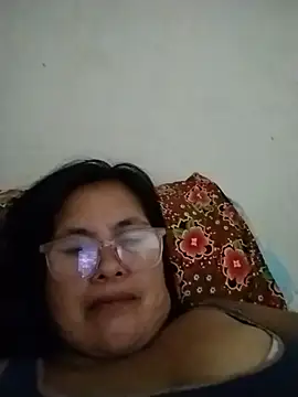 Snapshot of ClassyLady51 chatting on July 1, 12:45 am ClassyLady51 online show from July 1, 12:45 am