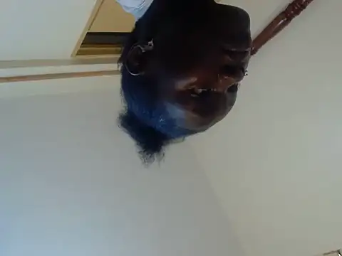 Snapshot of Sexy_Annitah chatting on June 11, 8:18 pm Sexy Annitah online show from June 11, 8:18 pm