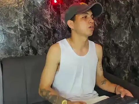 cameron lux77 online show from July 25, 3:37 am