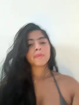 canelareina online show from July 15, 8:25 pm