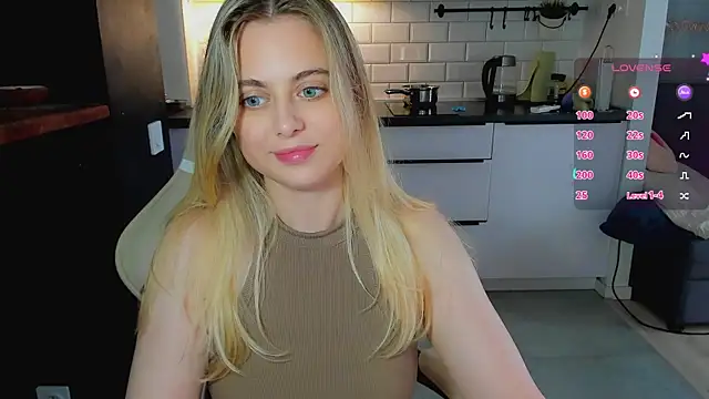 blonde kellyy online show from July 29, 4:21 am