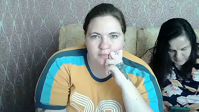 Snapshot of TiaMason chatting on June 9, 1:01 pm TiaMason online show from June 9, 1:01 pm