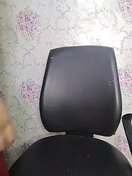 Queen Rosyy online show from July 10, 3:55 am