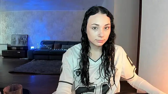 elisskriter online show from June 29, 12:16 pm