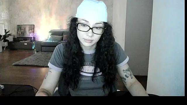 elisskriter online show from July 23, 12:14 pm