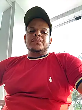 FFelipe000777 online show from July 4, 6:47 pm