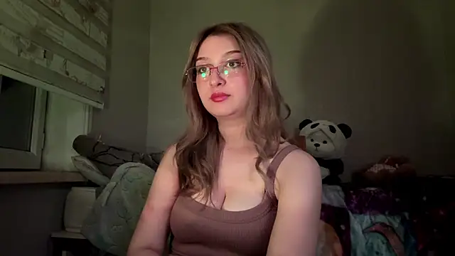 CloudyFoxy online show from June 11, 8:29 pm