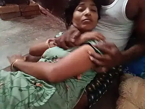 sexybhabi114 online show from June 17, 4:30 pm