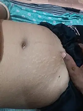 sexybhabi114 online show from July 25, 4:37 pm
