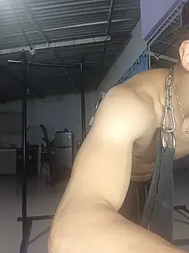 Snapshot of Davitfitnosuke chatting on July 13, 1:52 am Davitfitnosuke online show from July 13, 1:52 am