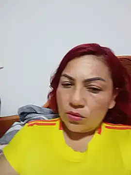 Agata Traviesa online show from June 24, 4:00 am