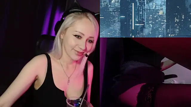 roxxyrowe online show from July 18, 11:08 pm