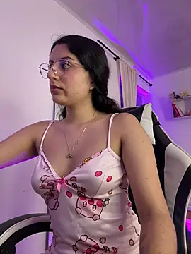 Snapshot of Selenyx_3 chatting on July 11, 3:42 am Selenyx 3 online show from July 11, 3:42 am