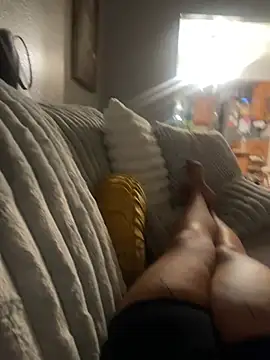 Snapshot of BeefCake89 chatting on June 23, 8:23 am BeefCake89 online show from June 23, 8:23 am