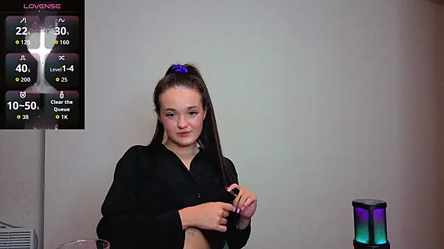 Snapshot of Milky_Lily_ chatting on July 2, 9:48 am Milky Lily online show from July 2, 9:48 am