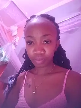 Busty Andieee online show from June 11, 11:14 pm