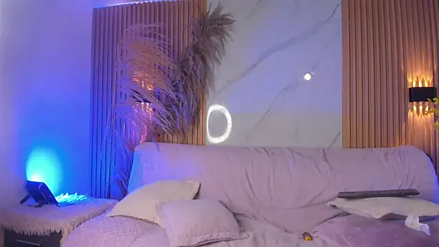 im ethan  online show from July 31, 12:26 pm
