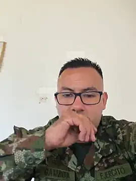 Snapshot of jonny_mili chatting on July 7, 2:43 pm jonny mili online show from July 7, 2:43 pm