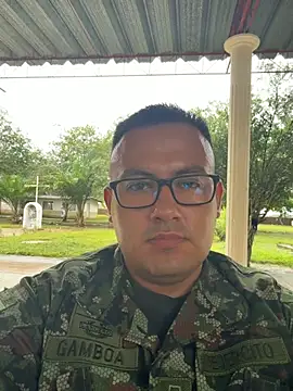 Snapshot of jonny_mili chatting on July 8, 6:23 pm jonny mili online show from July 8, 6:23 pm