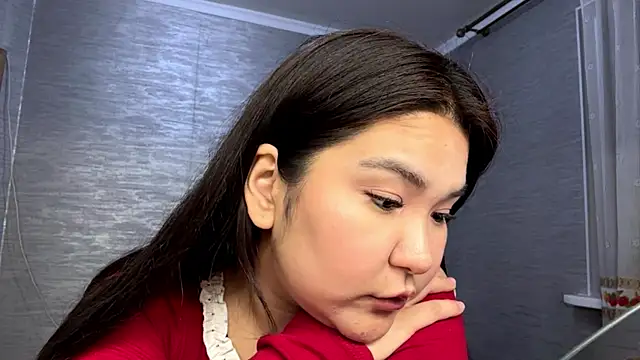 Snapshot of takatsukisenn chatting on June 11, 7:56 pm takatsukisenn online show from June 11, 7:56 pm