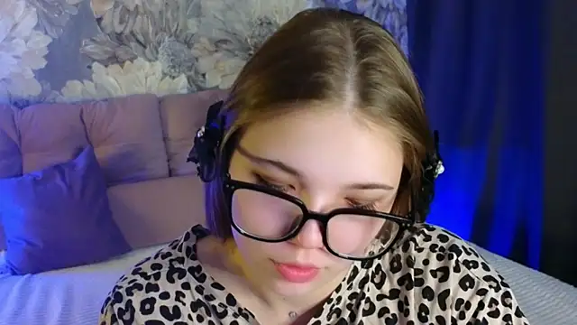 Snapshot of jenny7474 chatting on June 14, 3:08 am jenny7474 online show from June 14, 3:08 am