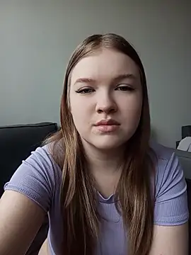 Snapshot of LannaLane chatting on June 10, 10:14 am LannaLane online show from June 10, 10:14 am