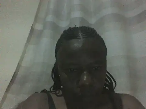 Snapshot of laula3030 chatting on June 23, 2:53 am laula3030 online show from June 23, 2:53 am