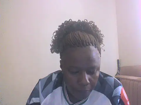 Snapshot of laula3030 chatting on July 18, 10:19 am laula3030 online show from July 18, 10:19 am