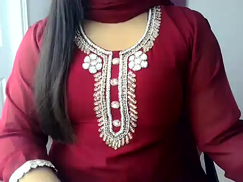 Snapshot of Rani_016 chatting on June 12, 4:17 pm Rani 016 online show from June 12, 4:17 pm