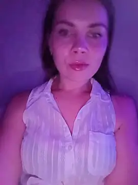 Snapshot of Janie_Days chatting on June 30, 8:43 pm Janie Days online show from June 30, 8:43 pm