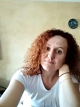 Snapshot of KarinaFlower99 chatting on June 13, 4:10 am KarinaFlower99 online show from June 13, 4:10 am