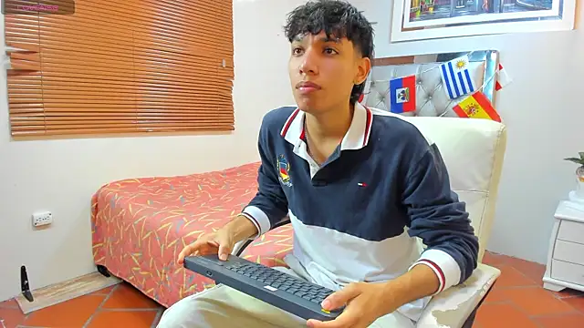 Jake Falcon online show from July 22, 11:35 am