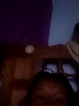 Snapshot of pamela_sween chatting on June 17, 10:17 am pamela sween online show from June 17, 10:17 am