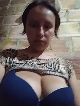 Snapshot of pamela_sween chatting on July 10, 4:31 pm pamela sween online show from July 10, 4:31 pm