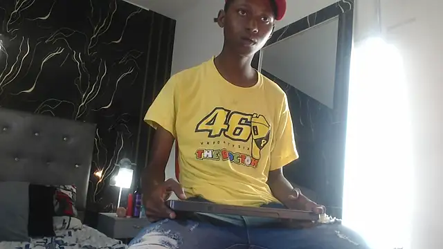 Snapshot of Joel_Bell chatting on July 31, 12:15 pm Joel Bell online show from July 31, 12:15 pm