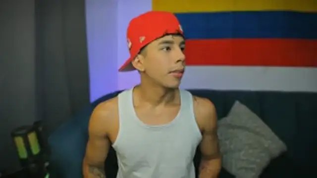 andy cute22 online show from June 13, 1:31 pm